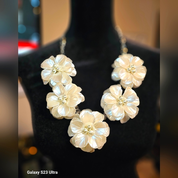 Statement Chucky Necklace - Picture 5 of 7